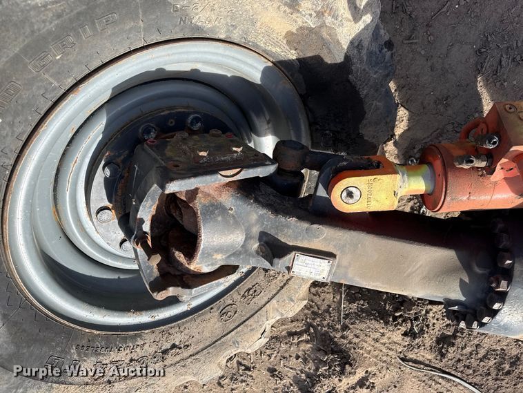 image for item DZ5043 Telehandler parts