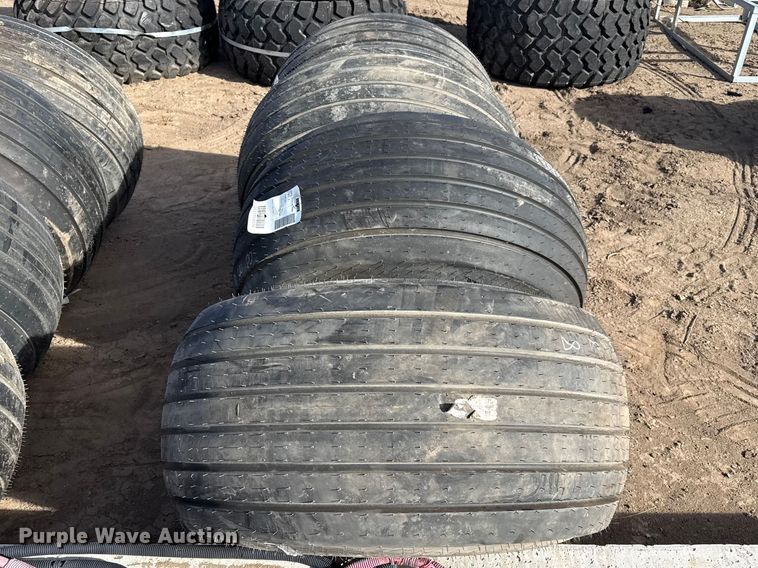 image for item DZ5044 (4) 21.5L-16.1SL tires and wheels