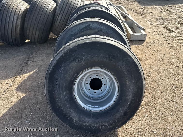 image for item DZ5046 (4) 21.5L-16.1SL tires and wheels