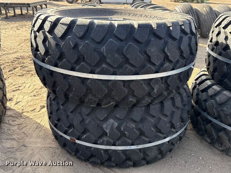 image for item DZ5048 (2) 28LR26 tires