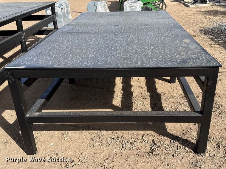 image for item DZ5055 Table