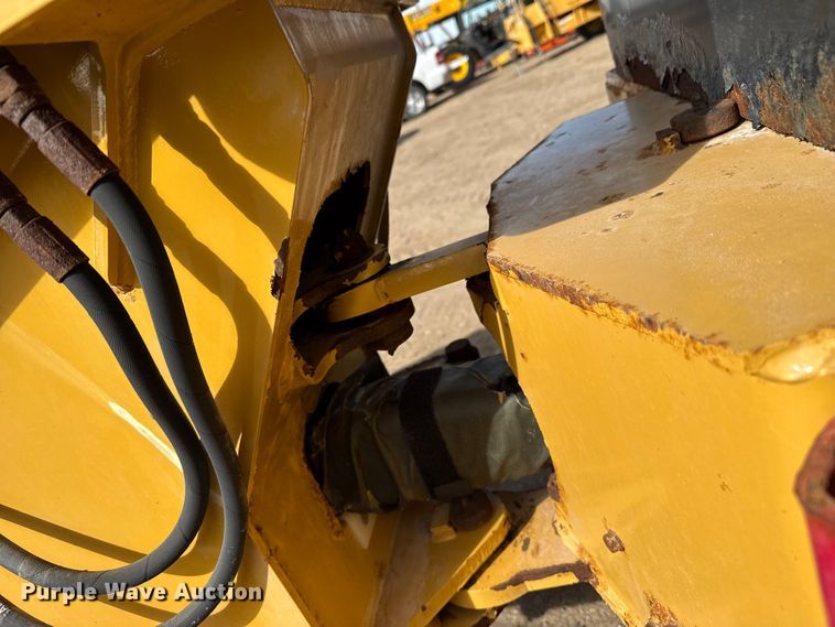 image for item DZ5058 Willmar Wrangler 4560 compact wheel loader