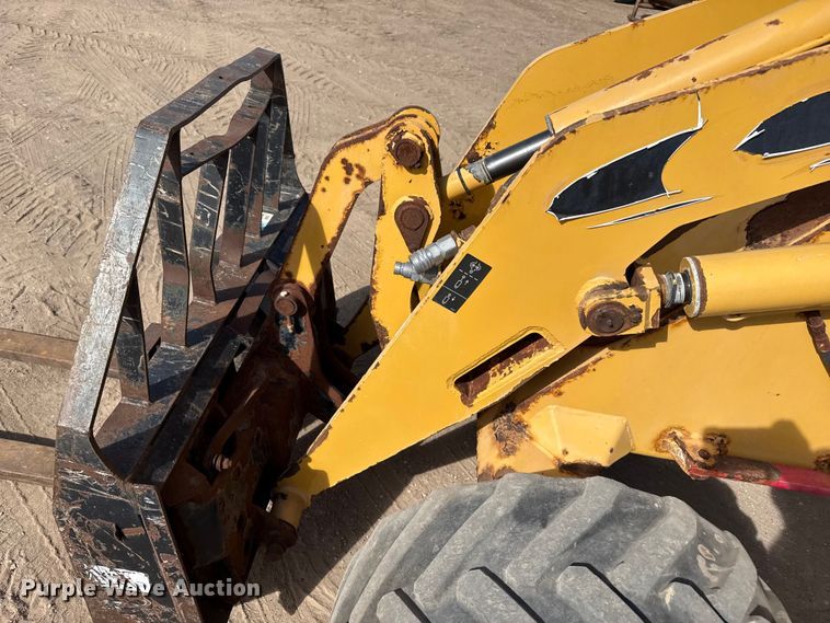 image for item DZ5058 Willmar Wrangler 4560 compact wheel loader