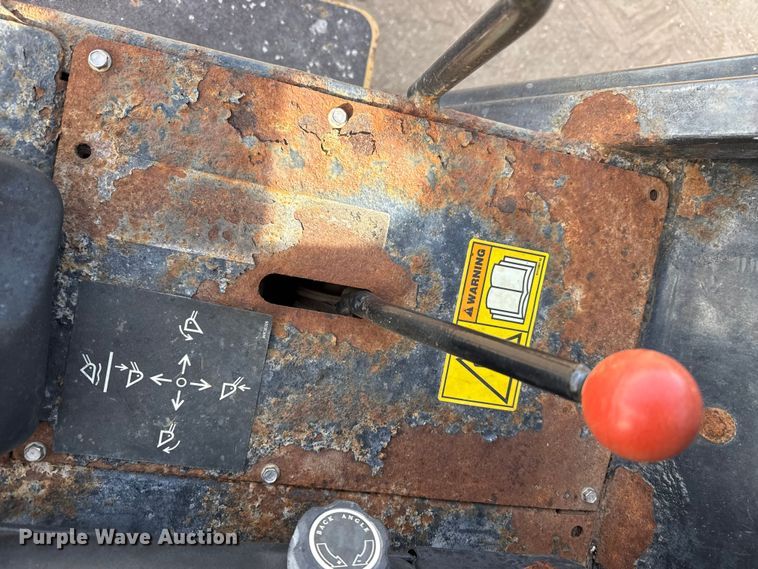 image for item DZ5058 Willmar Wrangler 4560 compact wheel loader