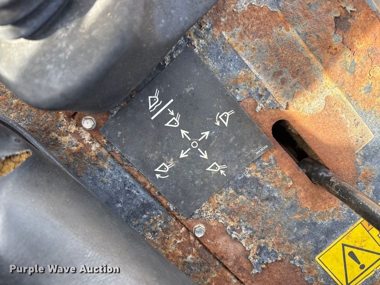 image for item DZ5058 Willmar Wrangler 4560 compact wheel loader