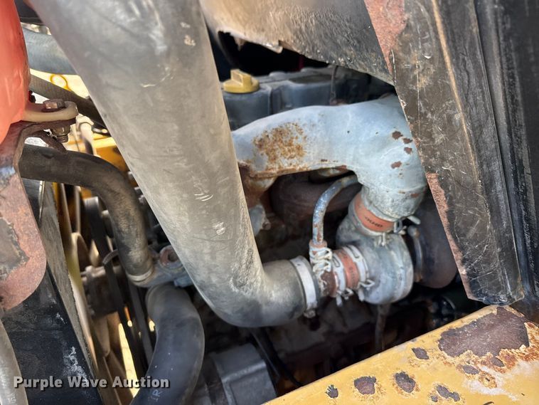 image for item DZ5058 Willmar Wrangler 4560 compact wheel loader