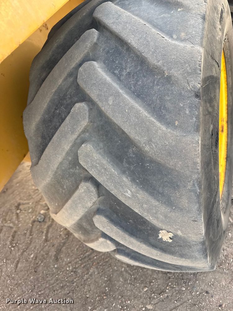 image for item DZ5058 Willmar Wrangler 4560 compact wheel loader