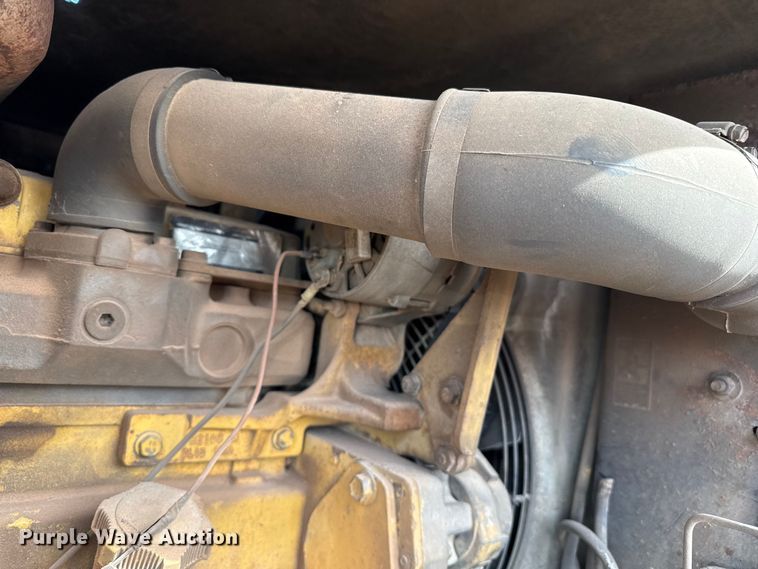 image for item DZ5059 Sullair air compressor