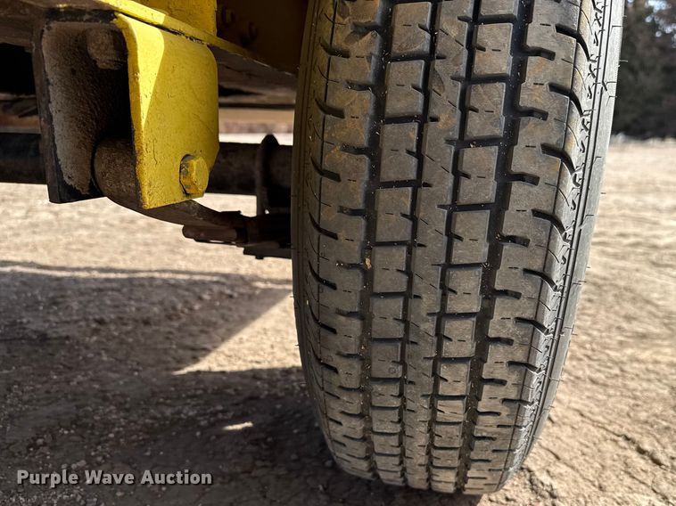 image for item DZ5059 Sullair air compressor