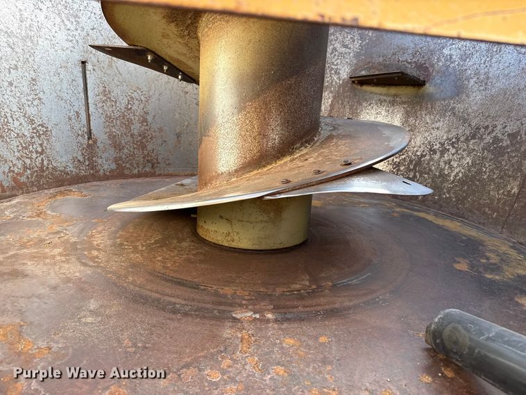 image for item DZ5061 Estrella Blanca ZV0600 feed grinder/mixer