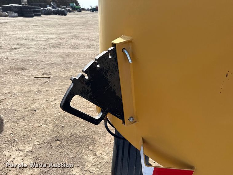 image for item DZ5061 Estrella Blanca ZV0600 feed grinder/mixer