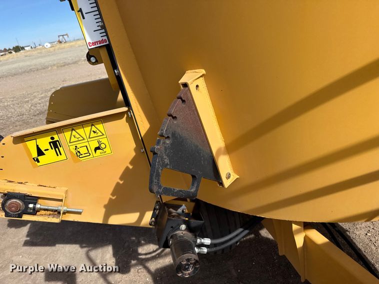 image for item DZ5061 Estrella Blanca ZV0600 feed grinder/mixer