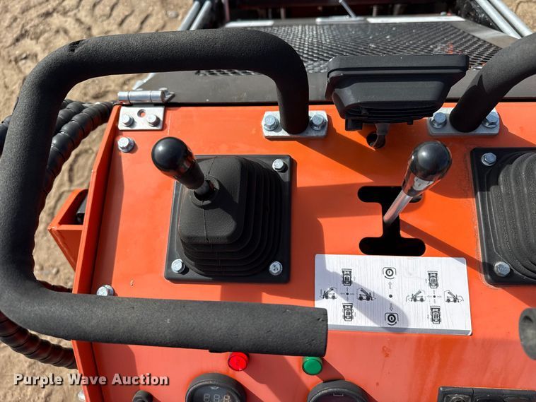 image for item DZ5062 2024 EG36C compact utility loader