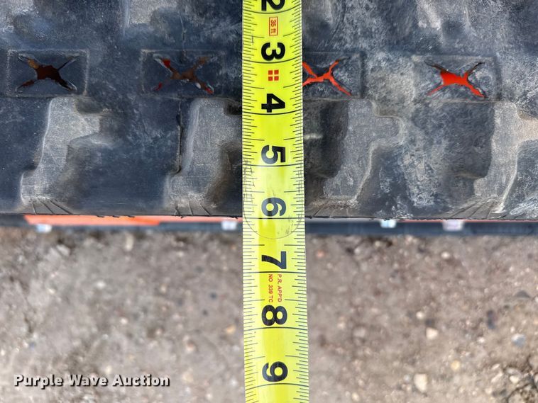 image for item DZ5062 2024 EG36C compact utility loader