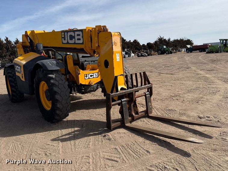 image for item DZ5063 2014 JCB 507-42 telehandler