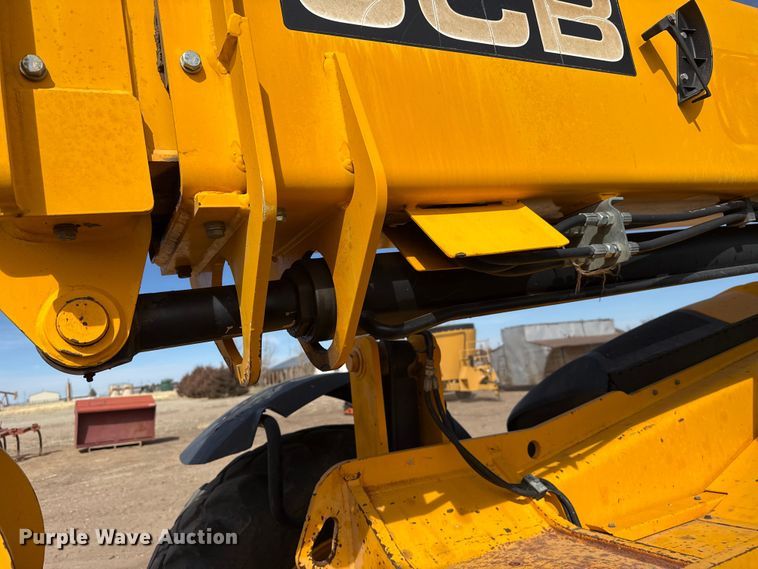 image for item DZ5063 2014 JCB 507-42 telehandler