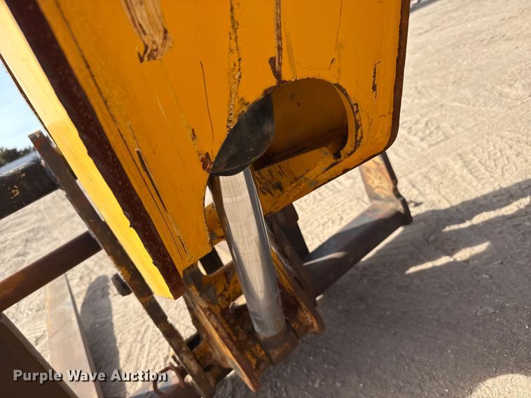 image for item DZ5063 2014 JCB 507-42 telehandler