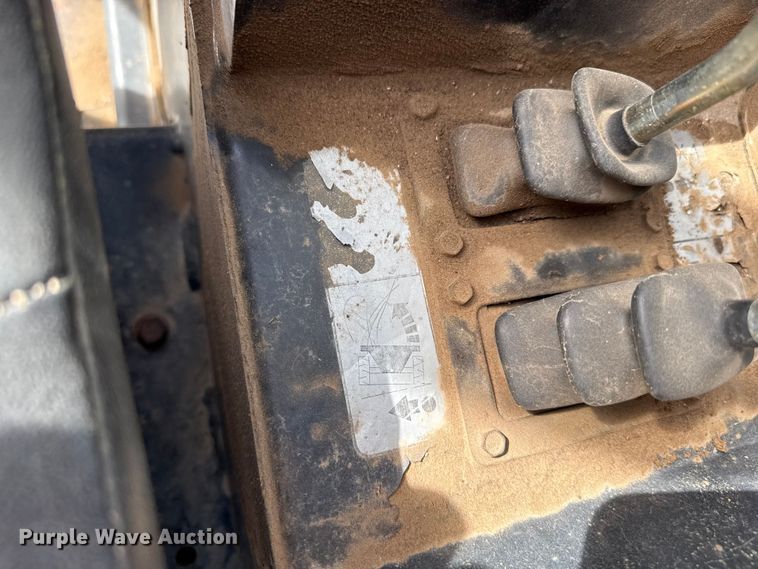 image for item DZ5063 2014 JCB 507-42 telehandler