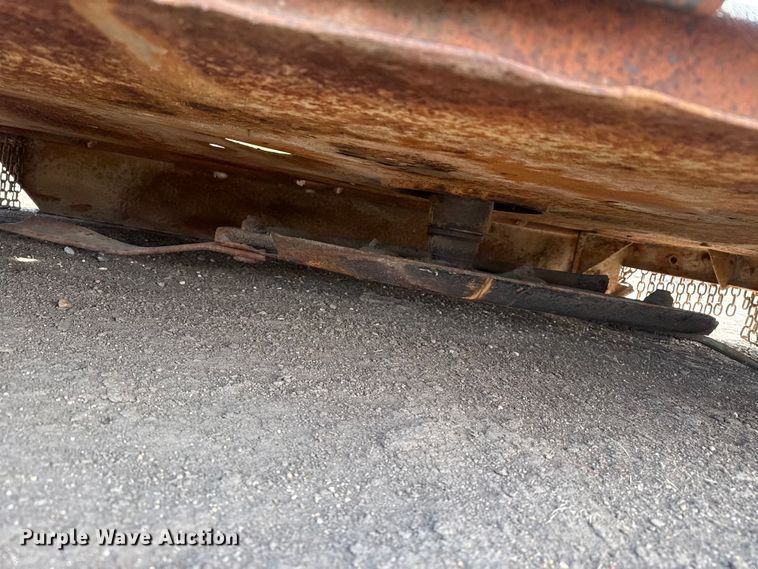 image for item DZ5068 John Deere 1518 rotary mower