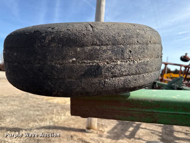 image for item DZ5068 John Deere 1518 rotary mower