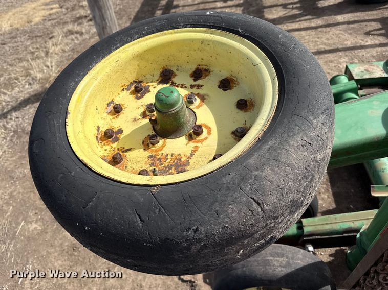 image for item DZ5068 John Deere 1518 rotary mower