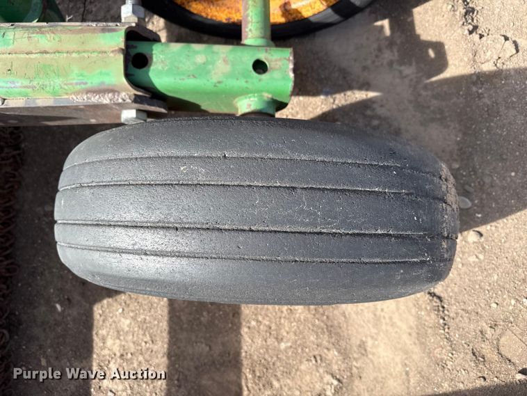 image for item DZ5068 John Deere 1518 rotary mower