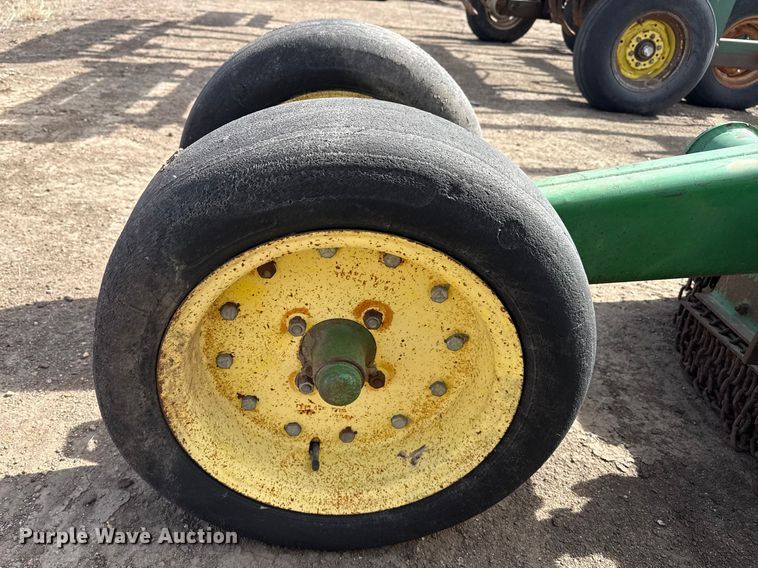 image for item DZ5068 John Deere 1518 rotary mower