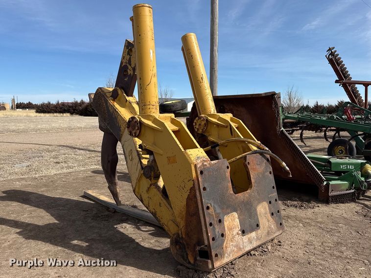 image for item DZ5069 GRC ripper