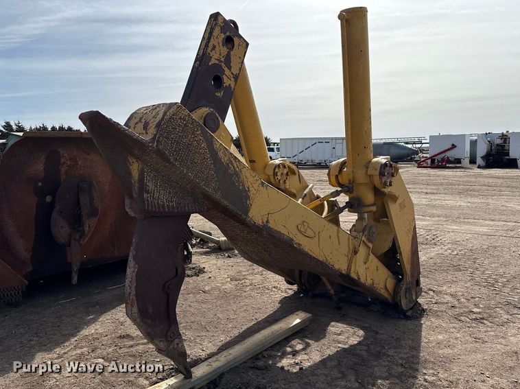 image for item DZ5069 GRC ripper