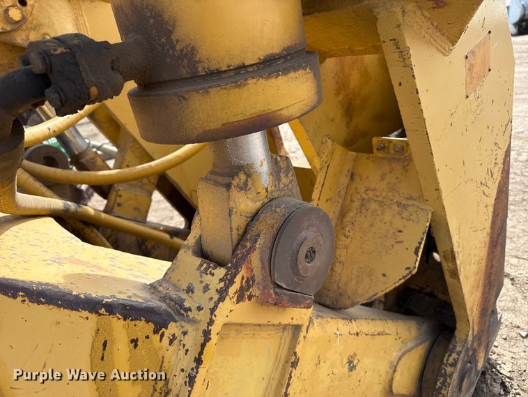 image for item DZ5069 GRC ripper