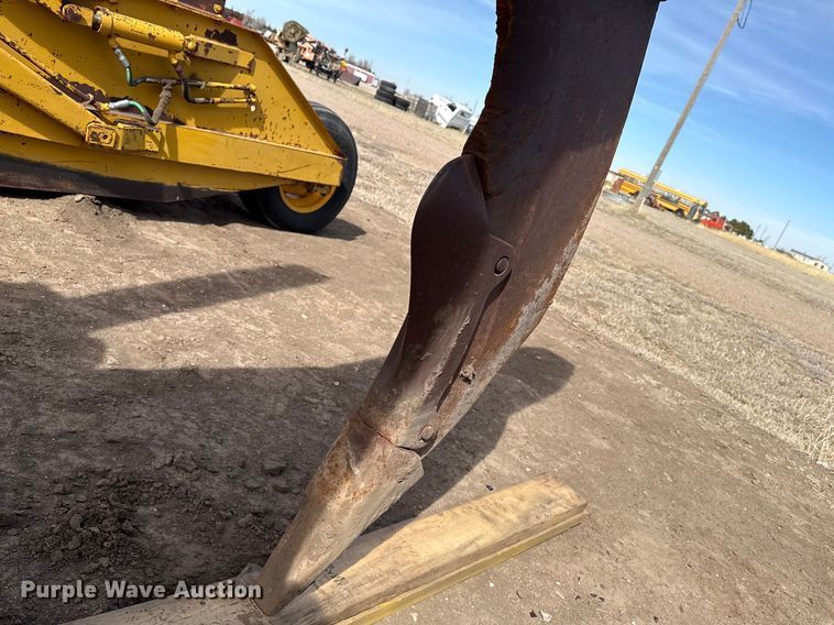 image for item DZ5069 GRC ripper