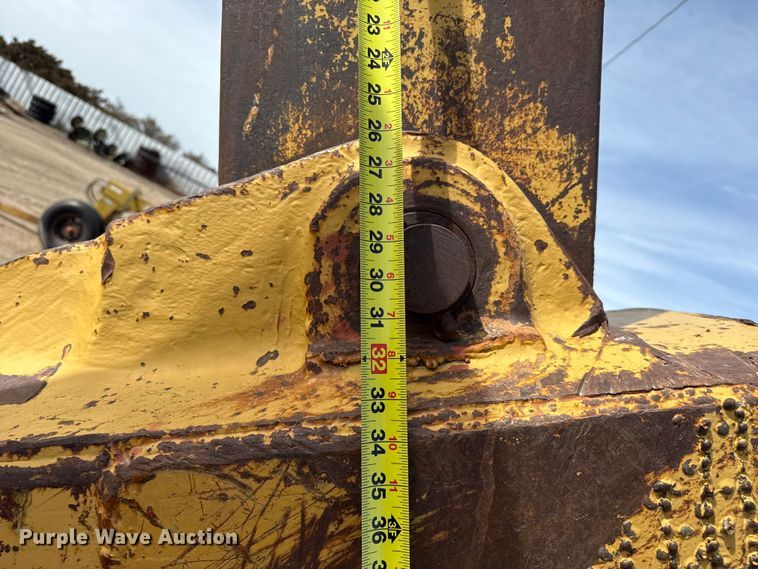 image for item DZ5069 GRC ripper