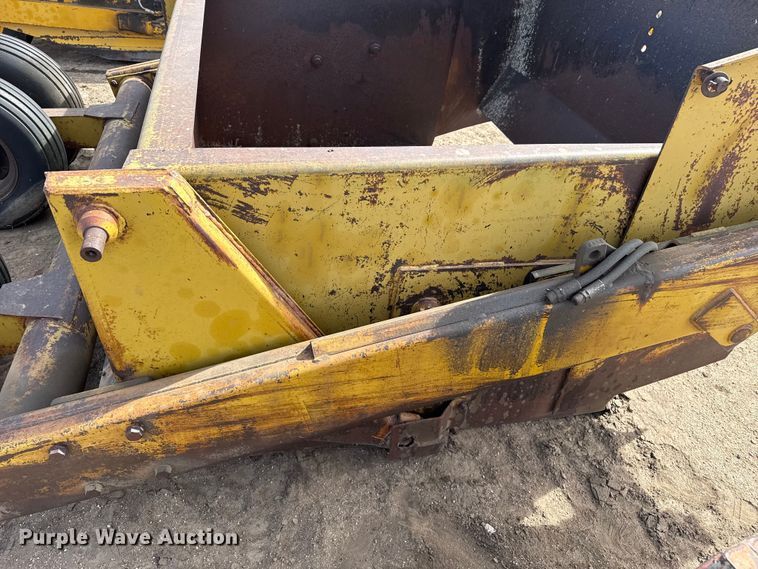 image for item DZ5071 Eversman 600 scraper