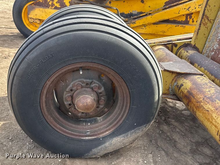 image for item DZ5071 Eversman 600 scraper