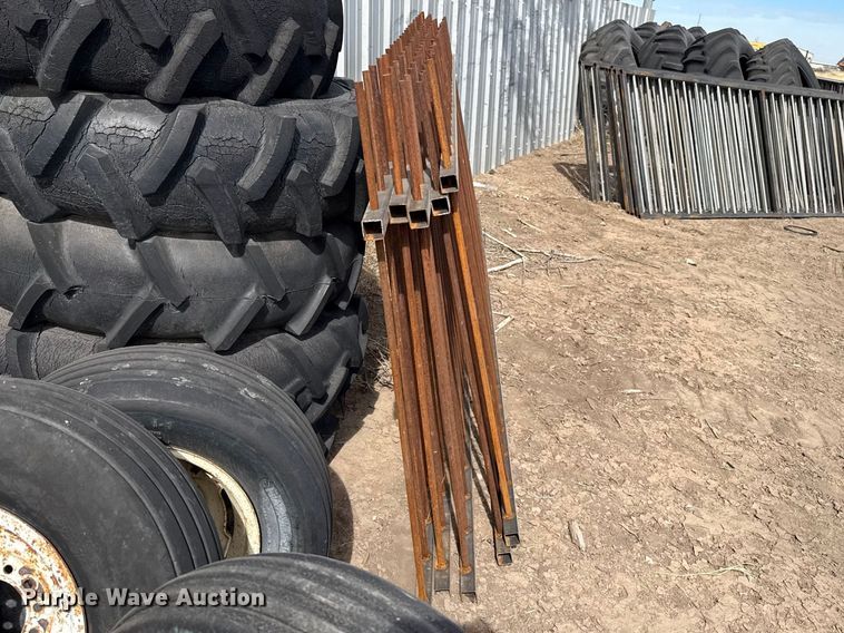 image for item DZ5075 (5) fence panels