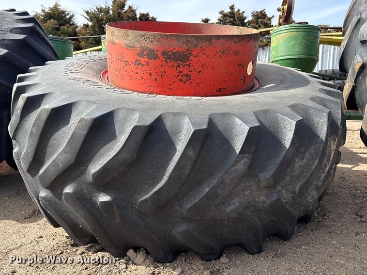 image for item DZ5076 (4) 24.5R32 tires and wheels