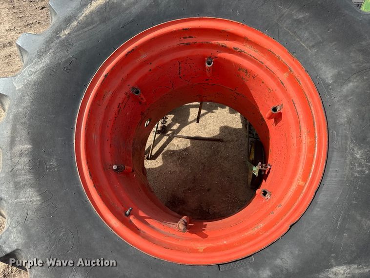 image for item DZ5076 (4) 24.5R32 tires and wheels