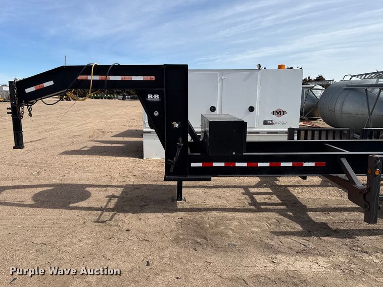 image for item DZ5078 2007 Behnke HET90EGN  sprayer trailer