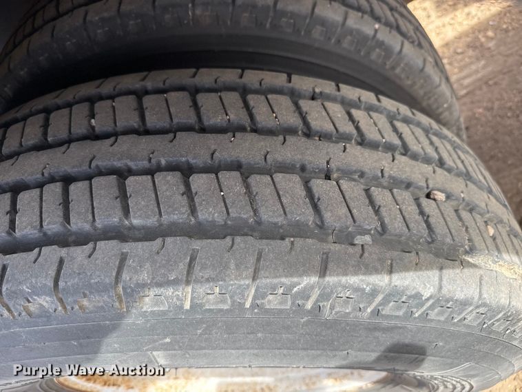 image for item DZ5078 2007 Behnke HET90EGN  sprayer trailer