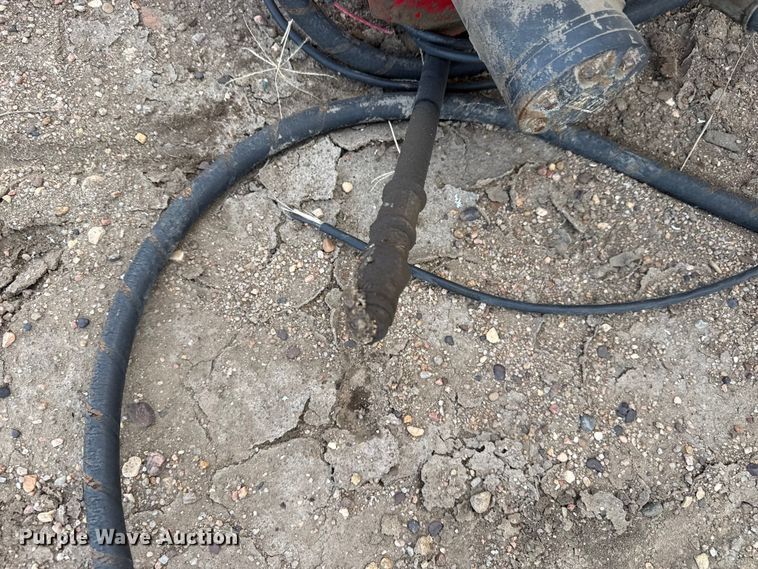 image for item DZ5081 Westfield grain auger