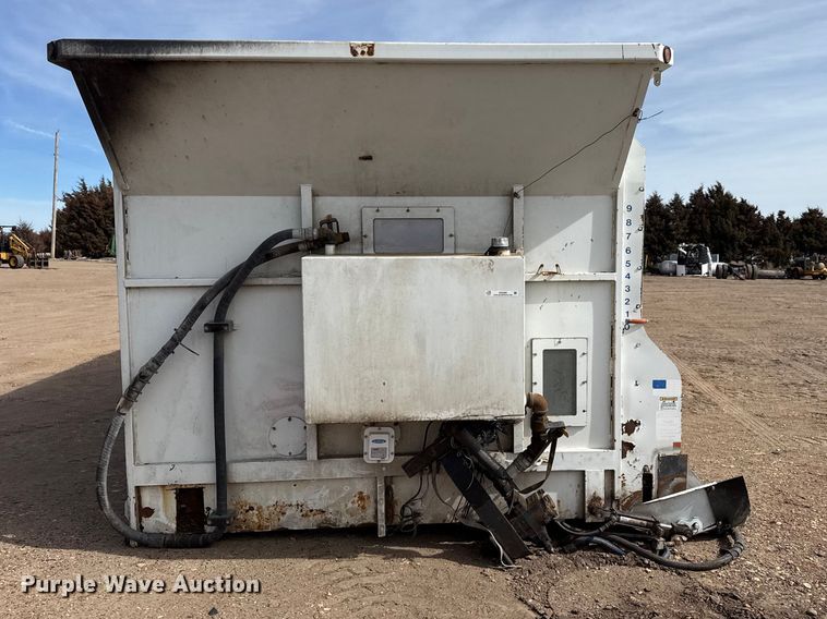 image for item DZ5082 Laird feed delivery bed