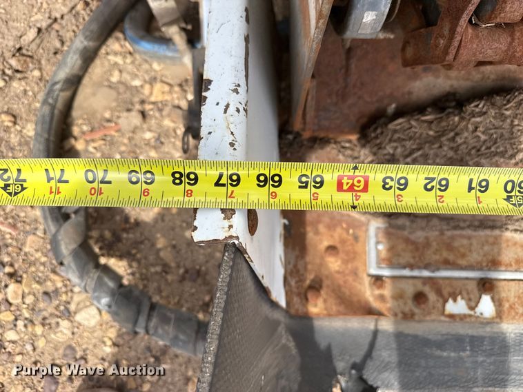 image for item DZ5082 Laird feed delivery bed