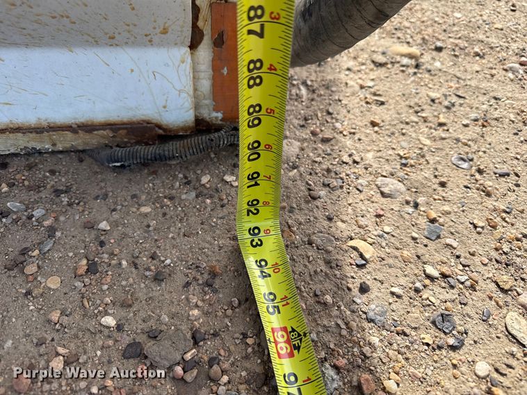 image for item DZ5082 Laird feed delivery bed