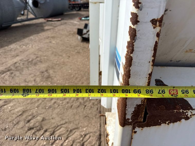 image for item DZ5082 Laird feed delivery bed