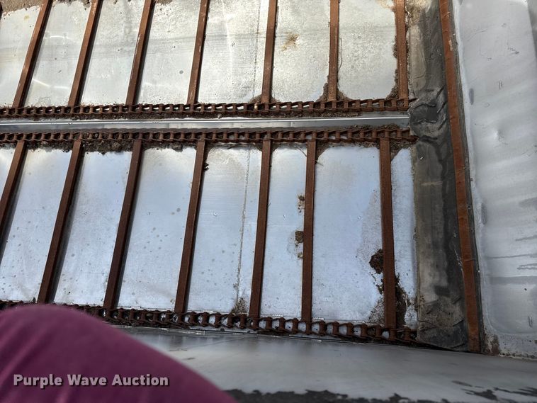 image for item DZ5082 Laird feed delivery bed