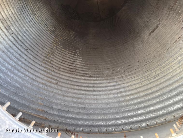 image for item DZ5083 Grain bin