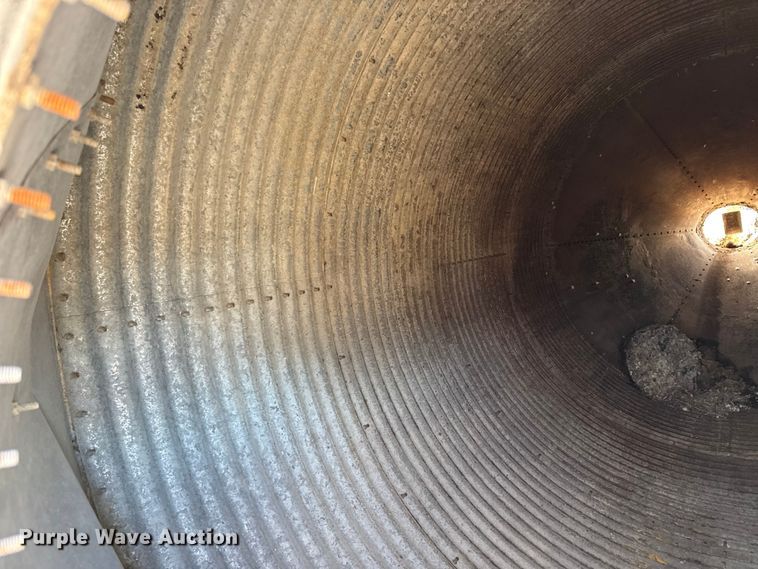 image for item DZ5084 Grain bin