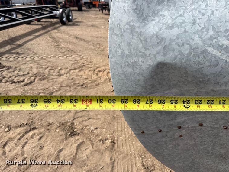 image for item DZ5084 Grain bin