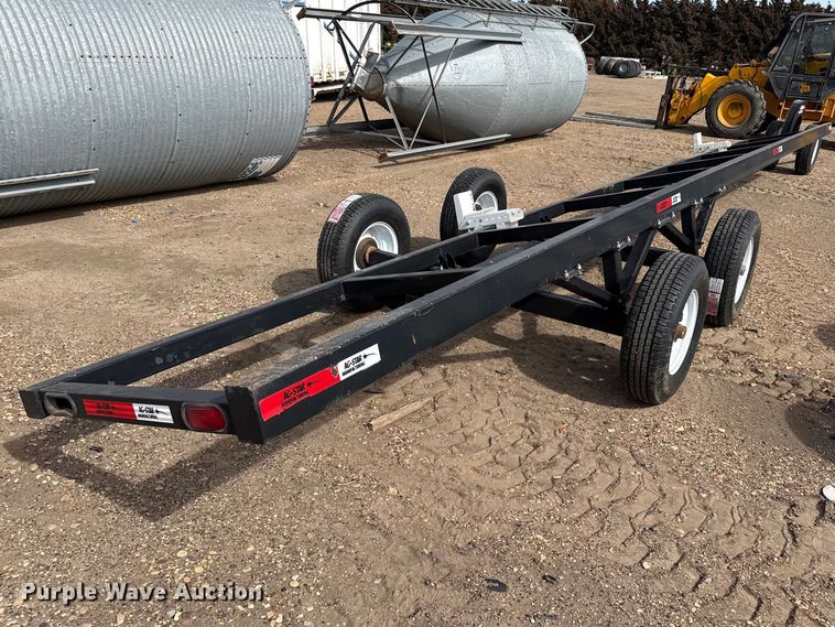 image for item DZ5085 Ag Star Mfg header trailer