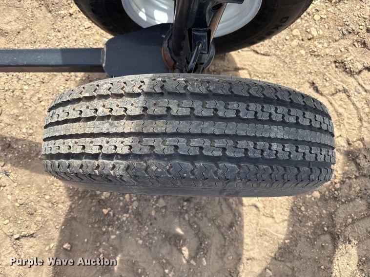 image for item DZ5085 Ag Star Mfg header trailer